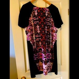 Beautiful floral shift dress🌺💕